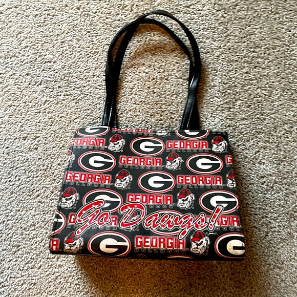 University of Georgia Bulldogs purse (slightly faded but not noticeable) - Picture 2 of 3